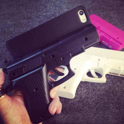picture showing gun-shaped cell phone cases